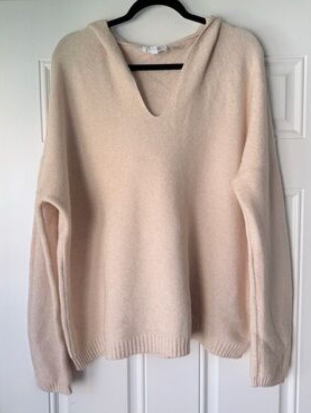 Korye V-Neck Sweater